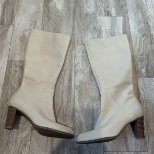 Bloomingdales Cream Knee High Boots - Size 8 (Worn Once!)